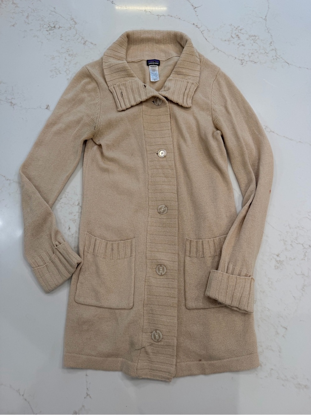 Patagonia Women’s XS Beige Lambswool Blend Long Cardigan Sweater Coat Button